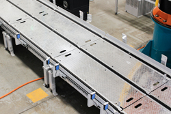 Robotic Sorter for Combo Forms equipment